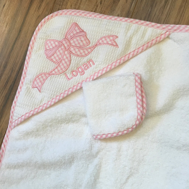 Hooded Towel - Pink Bow